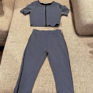Zara Navy and White Patterned Cropped Jacket & Pants Set